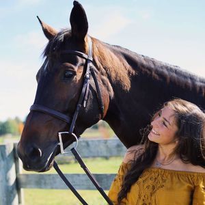 Meet your Posher, Lauren